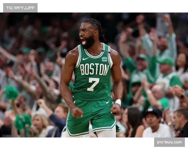 凯尔特人锁定东部第二 塔图姆布朗双探花组合效率值创新高 凯尔特人锁定东部第二 塔图姆布朗双探花组合效率值创新高